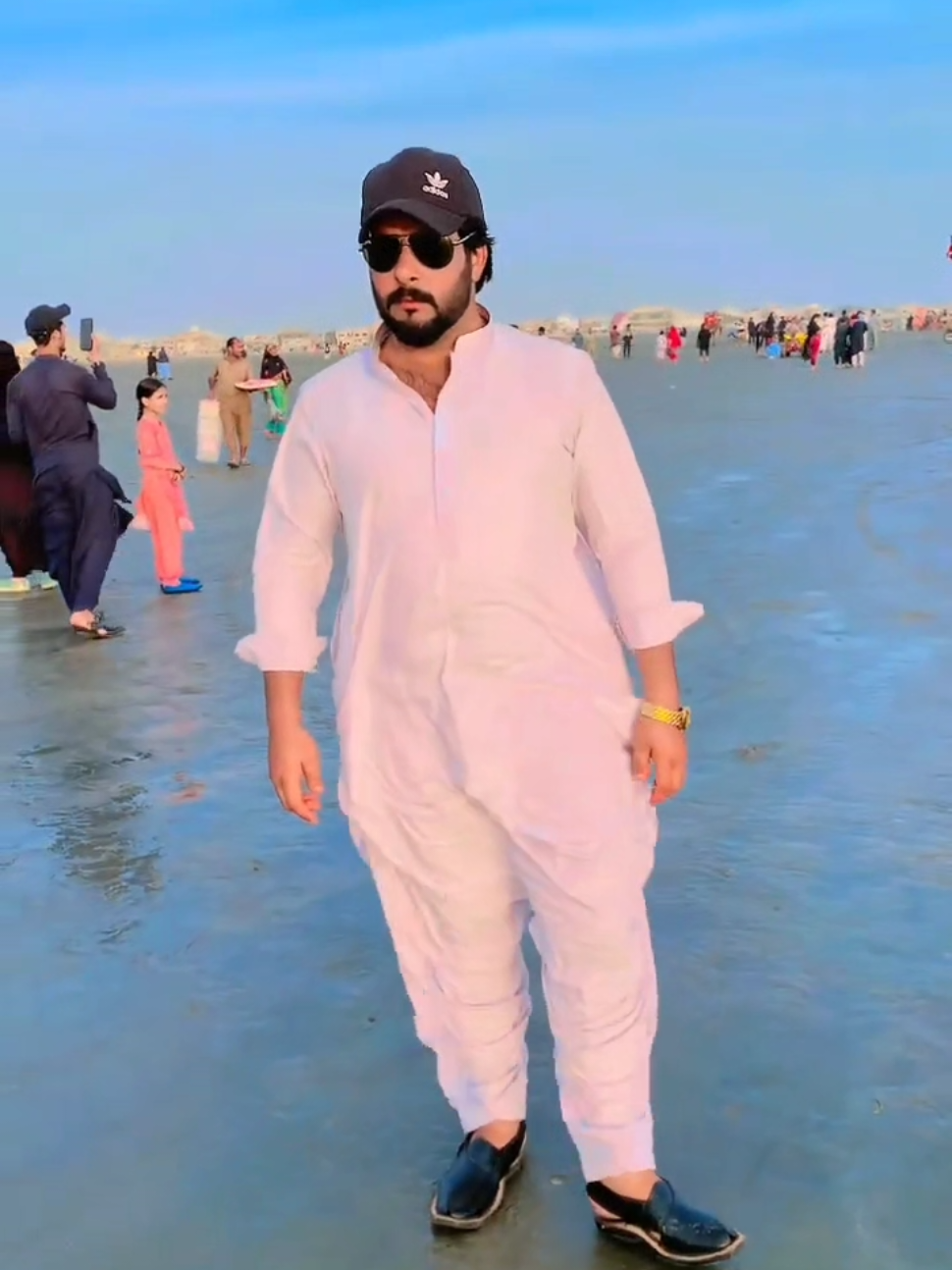 @Gull Hisbaani