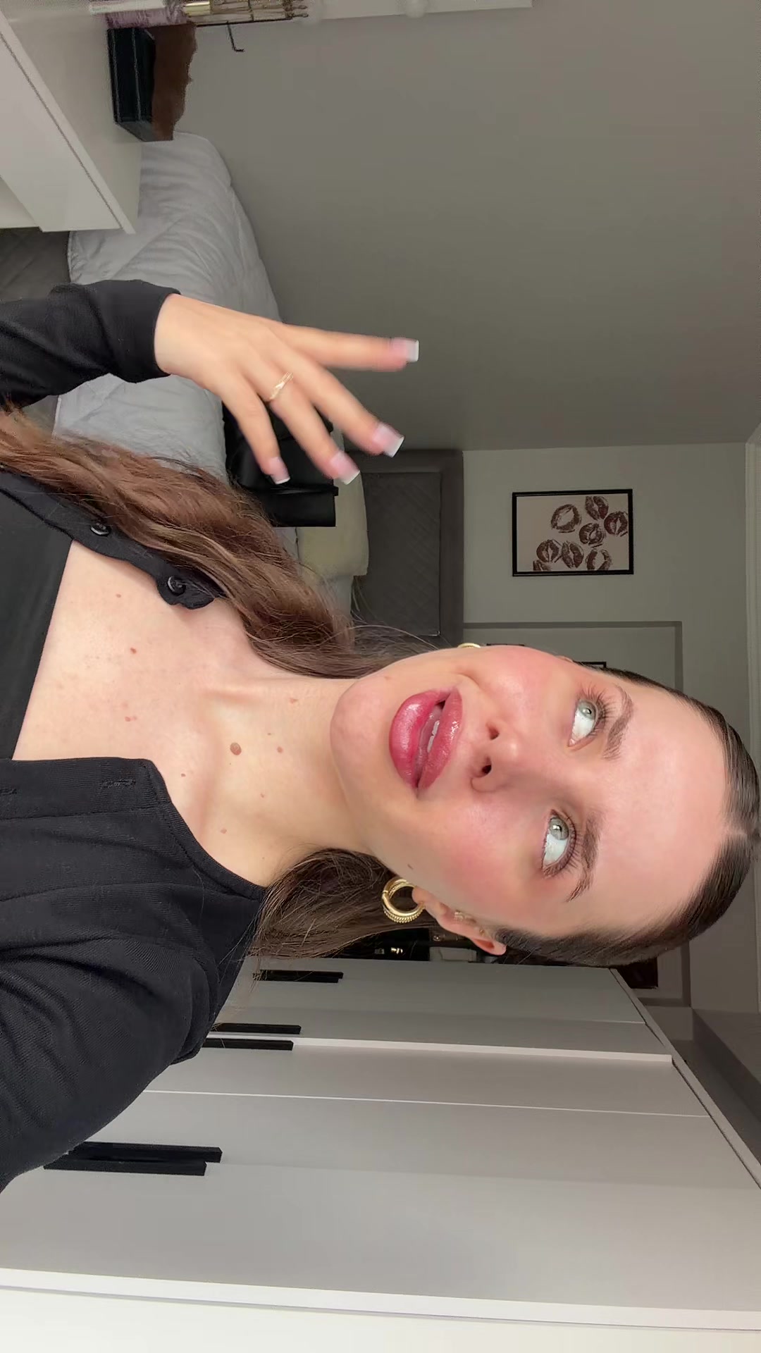 @siesamonika