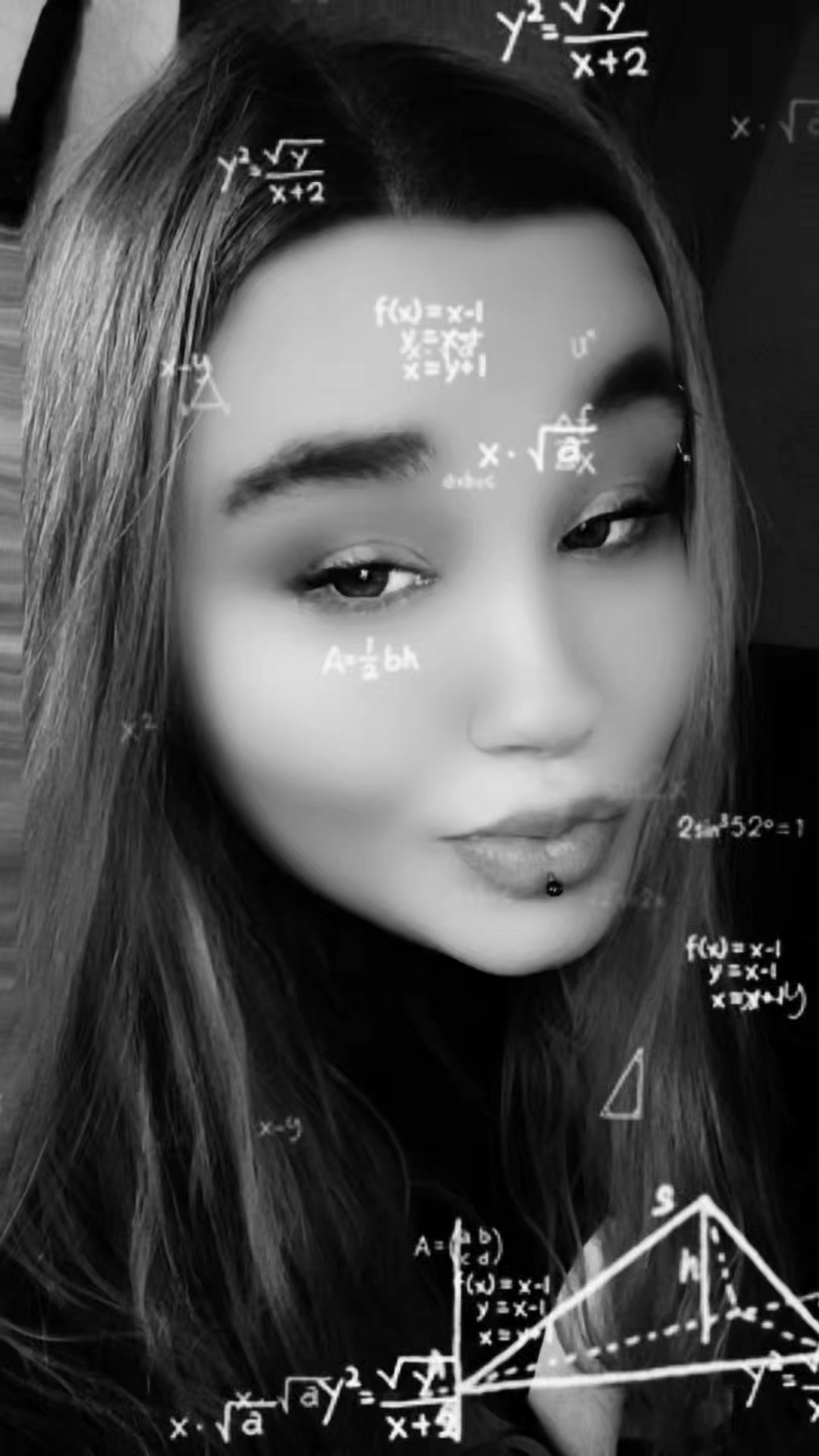 @✨{Blondasse25}✨
