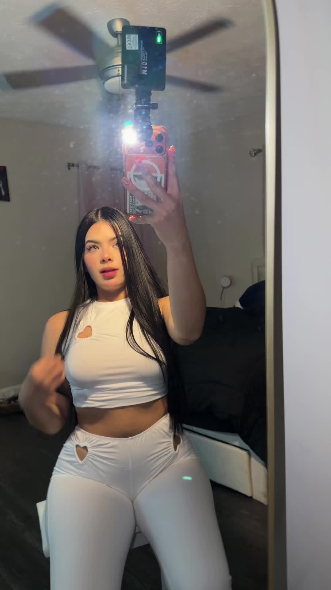 @Issa🥥🤍
