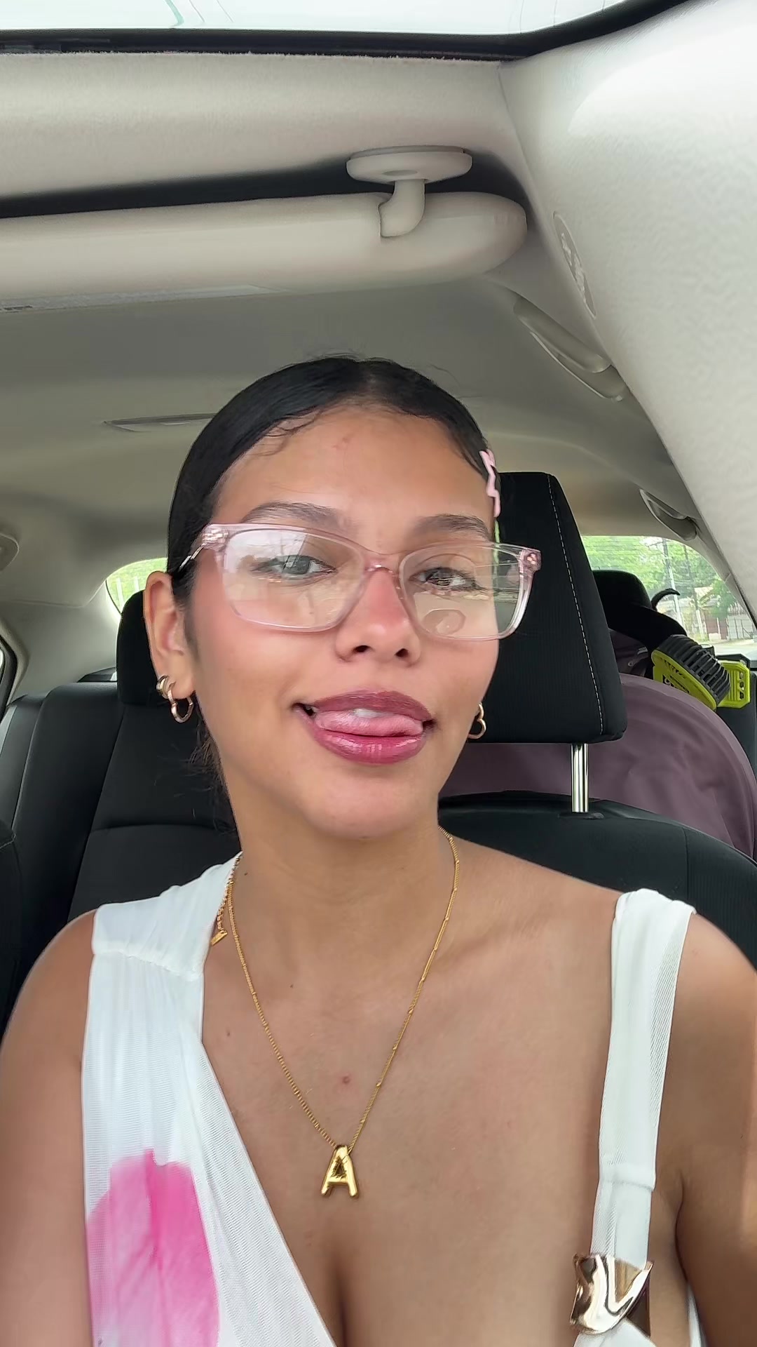 @Velez_Marie