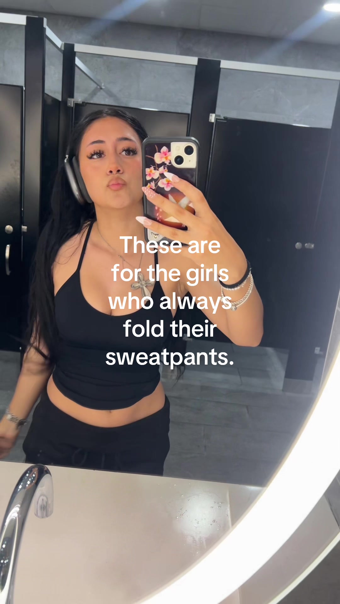 @T