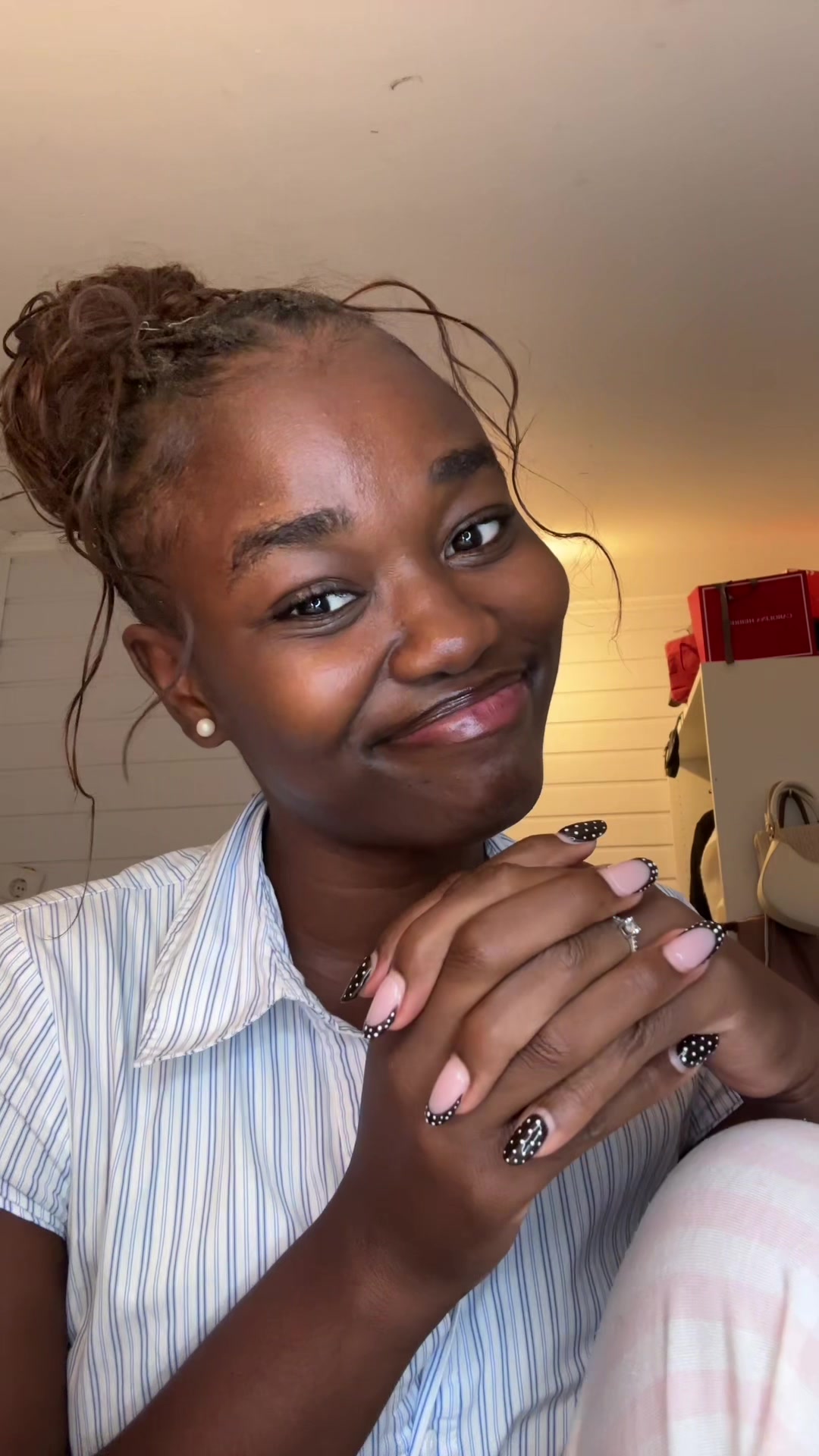 @daniella