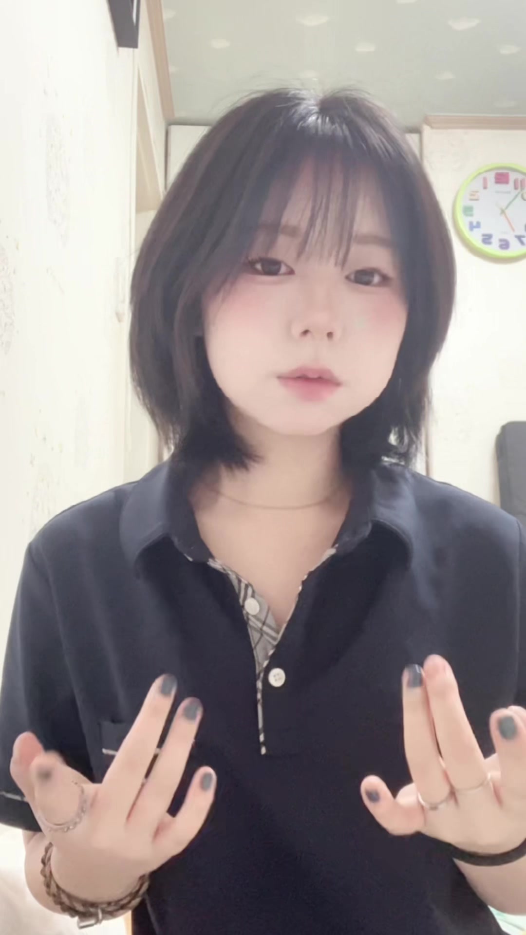 @우담