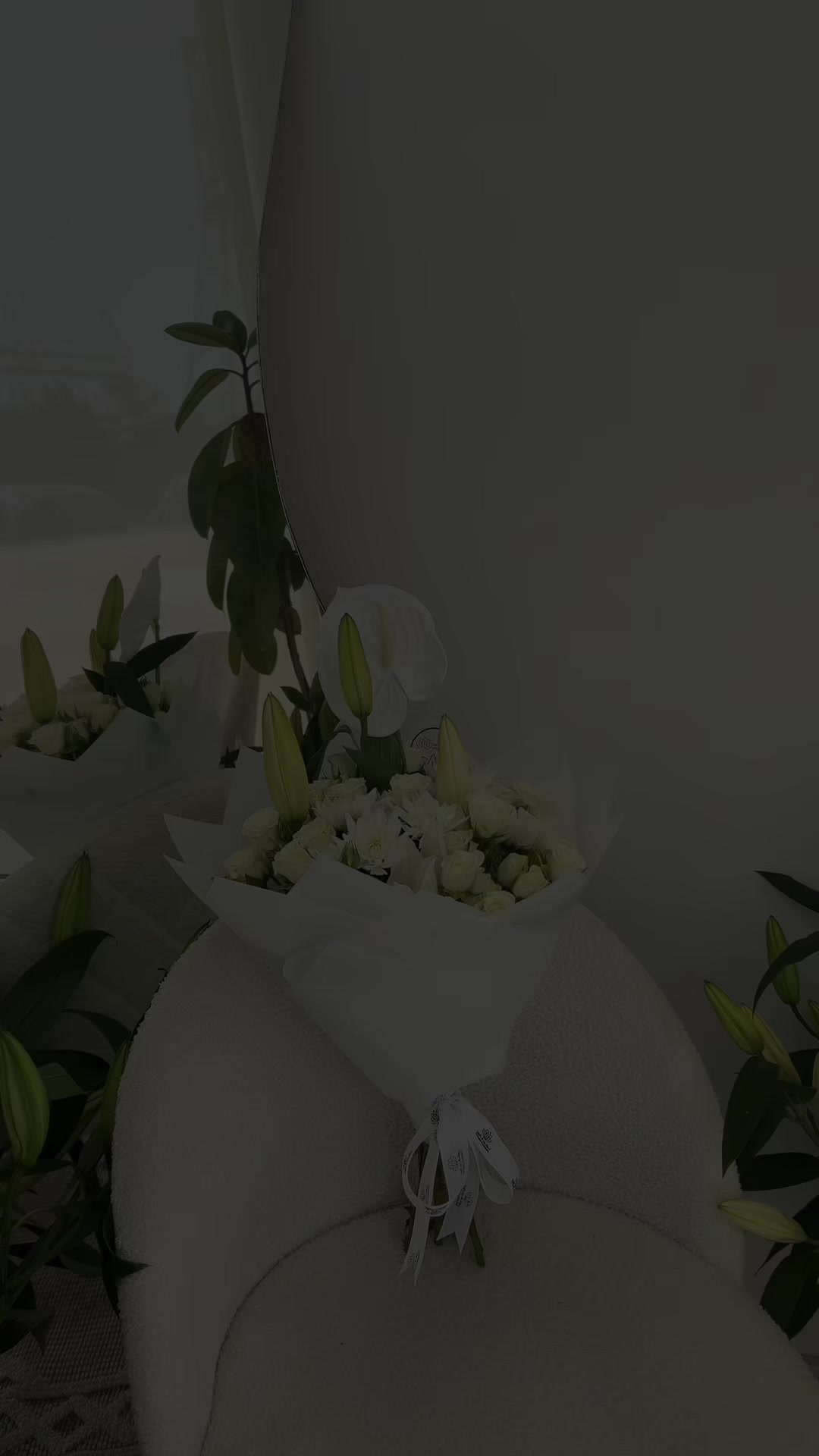 @TOLEEN FLOWERS