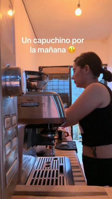 @Jennifer A.M