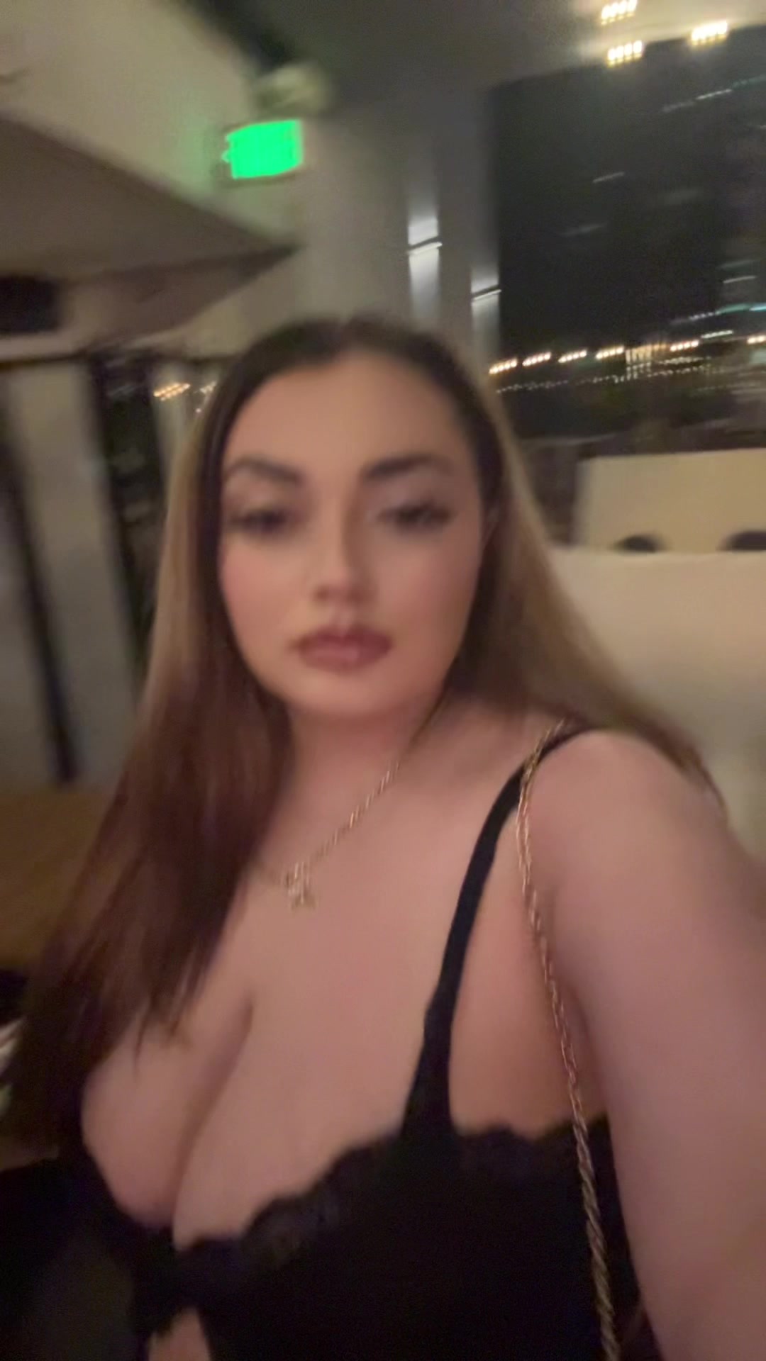 @chichi 𖣂