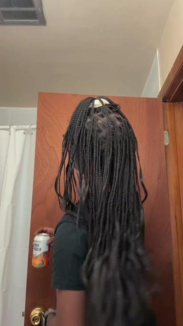 @Darkskinkenn