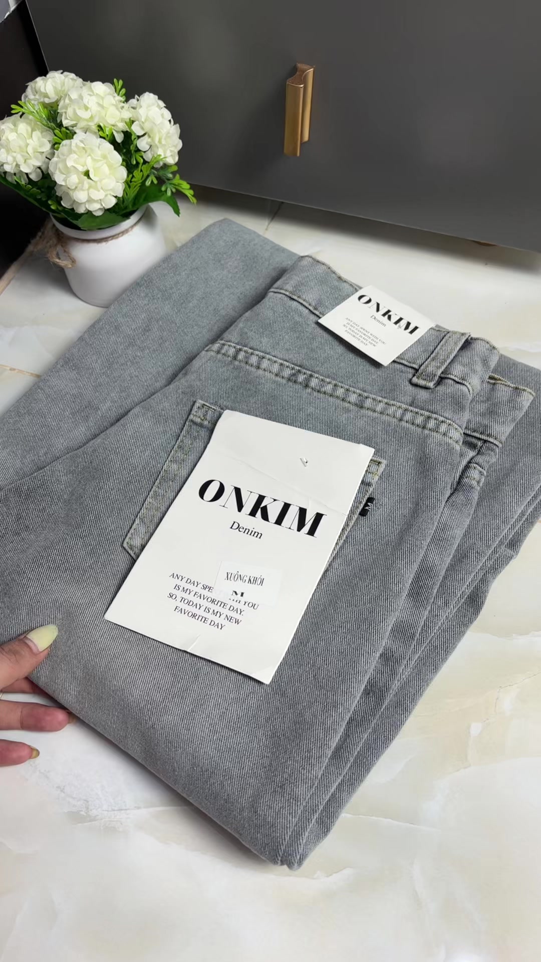 @Như &Yacute; Shop