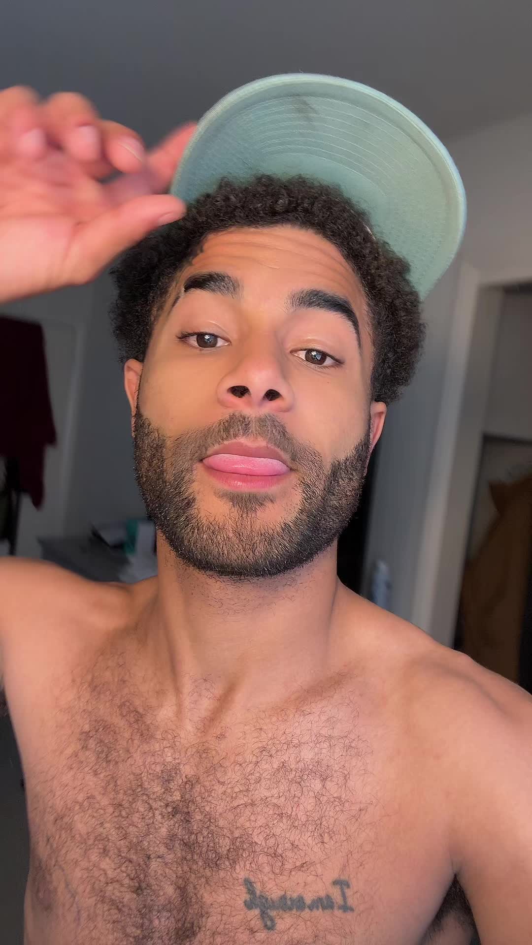 @V1hunnid