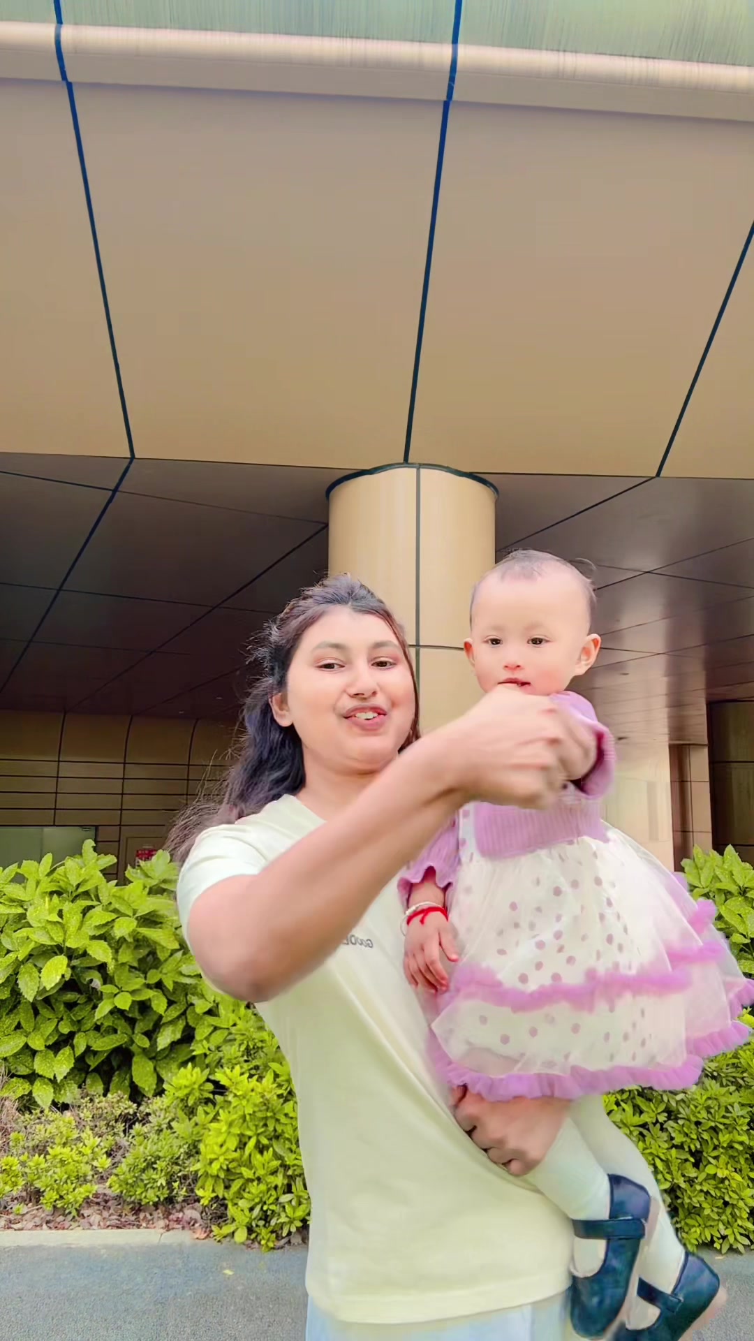 @মেয়ে চায়নিছ 🥰মা বাংলাদেশী