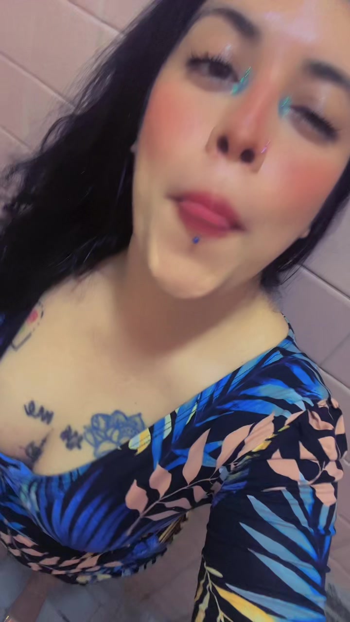 @cherryonishango