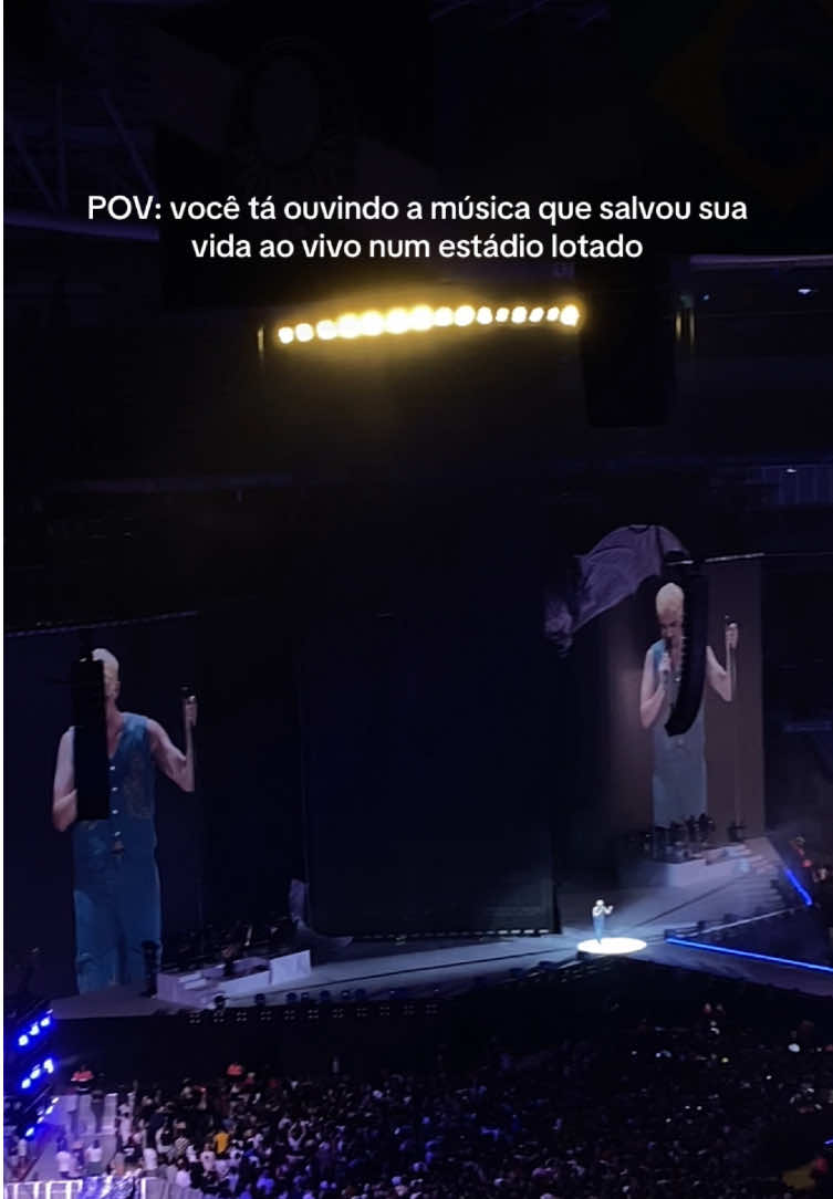 @BRUBRU | @vemdomeulado