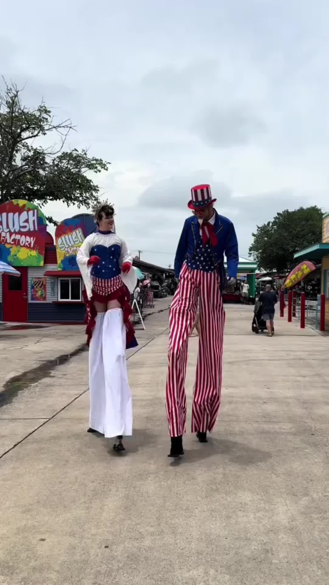 @tinytainment