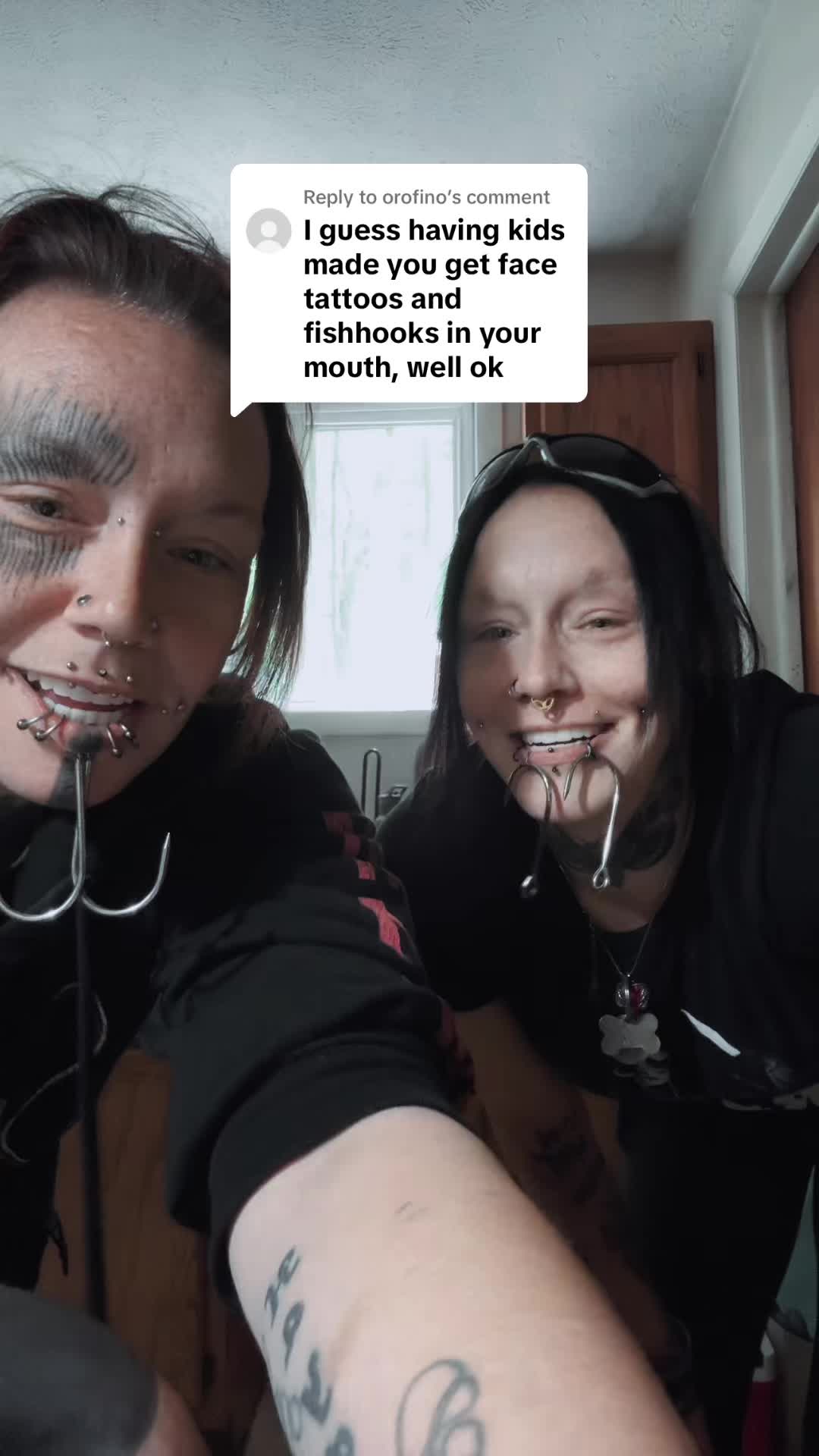 @Infamous twins