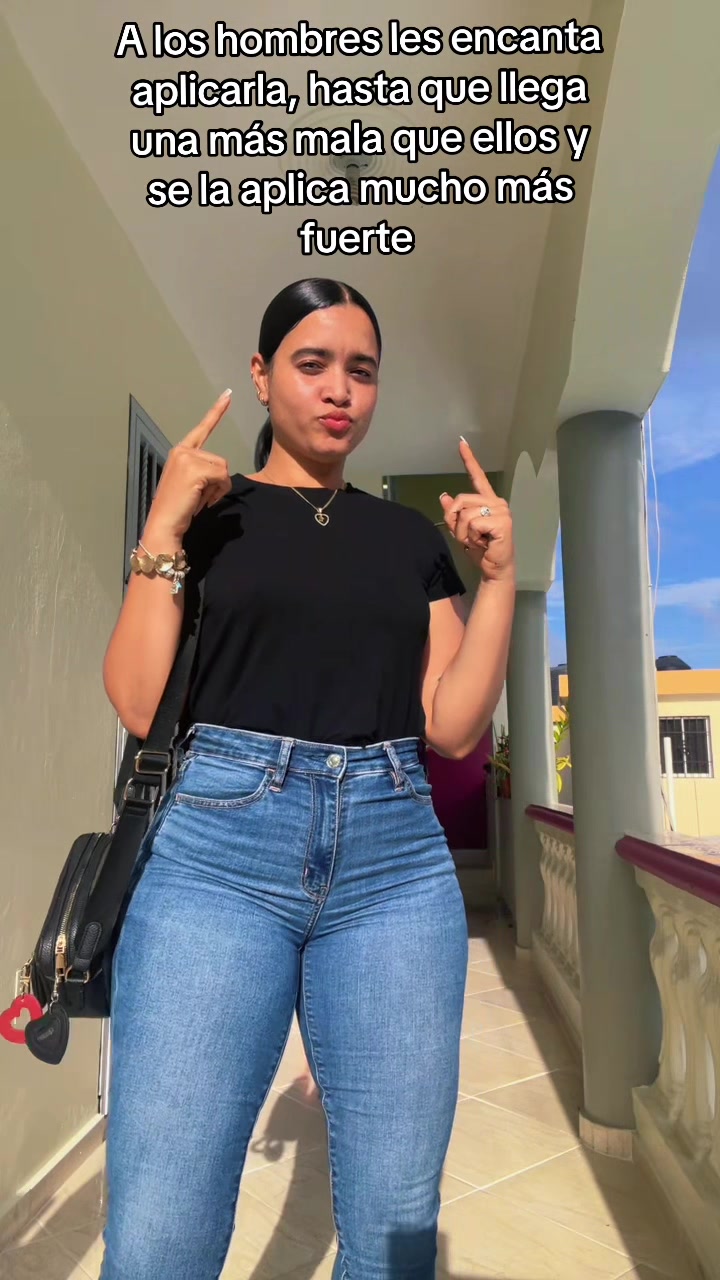 @Emely🍒