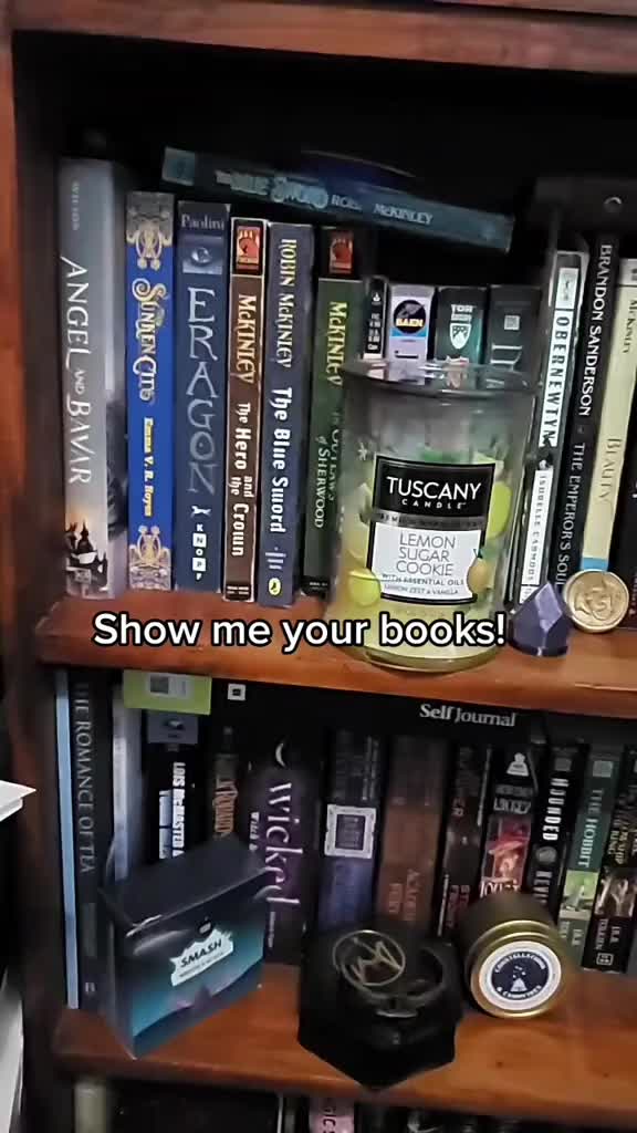 @📚Adrienne Hiatt Writes🫧❤️🔥