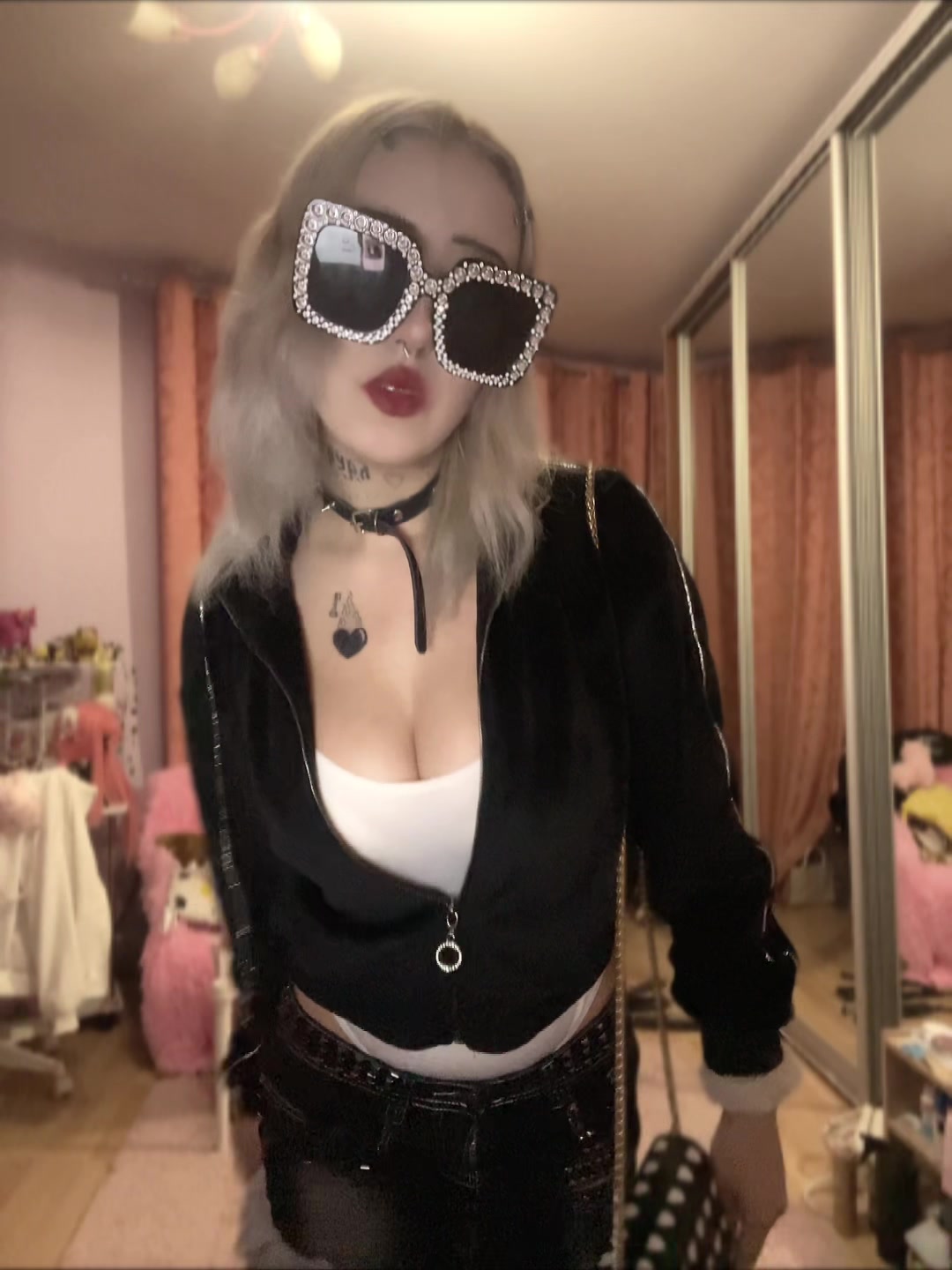 @whiiteshadow