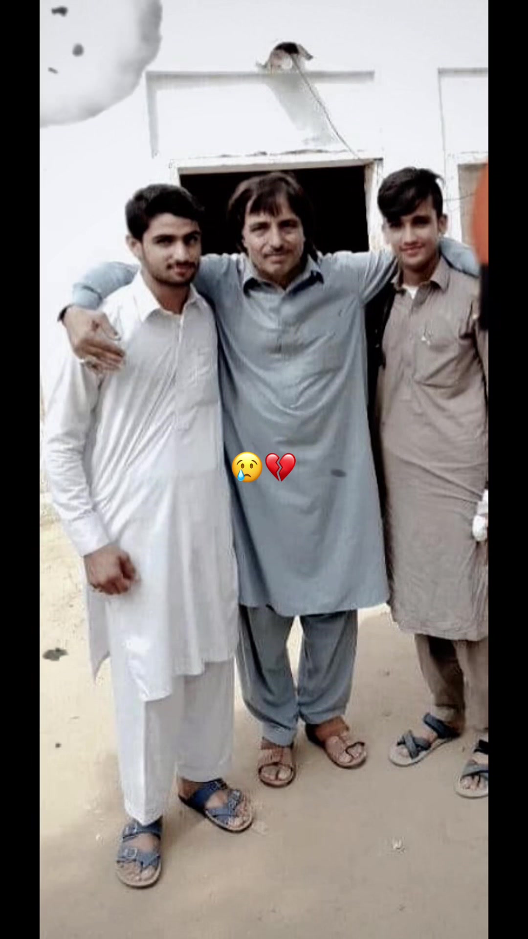 @๛Aℓi_Kɧan࿐