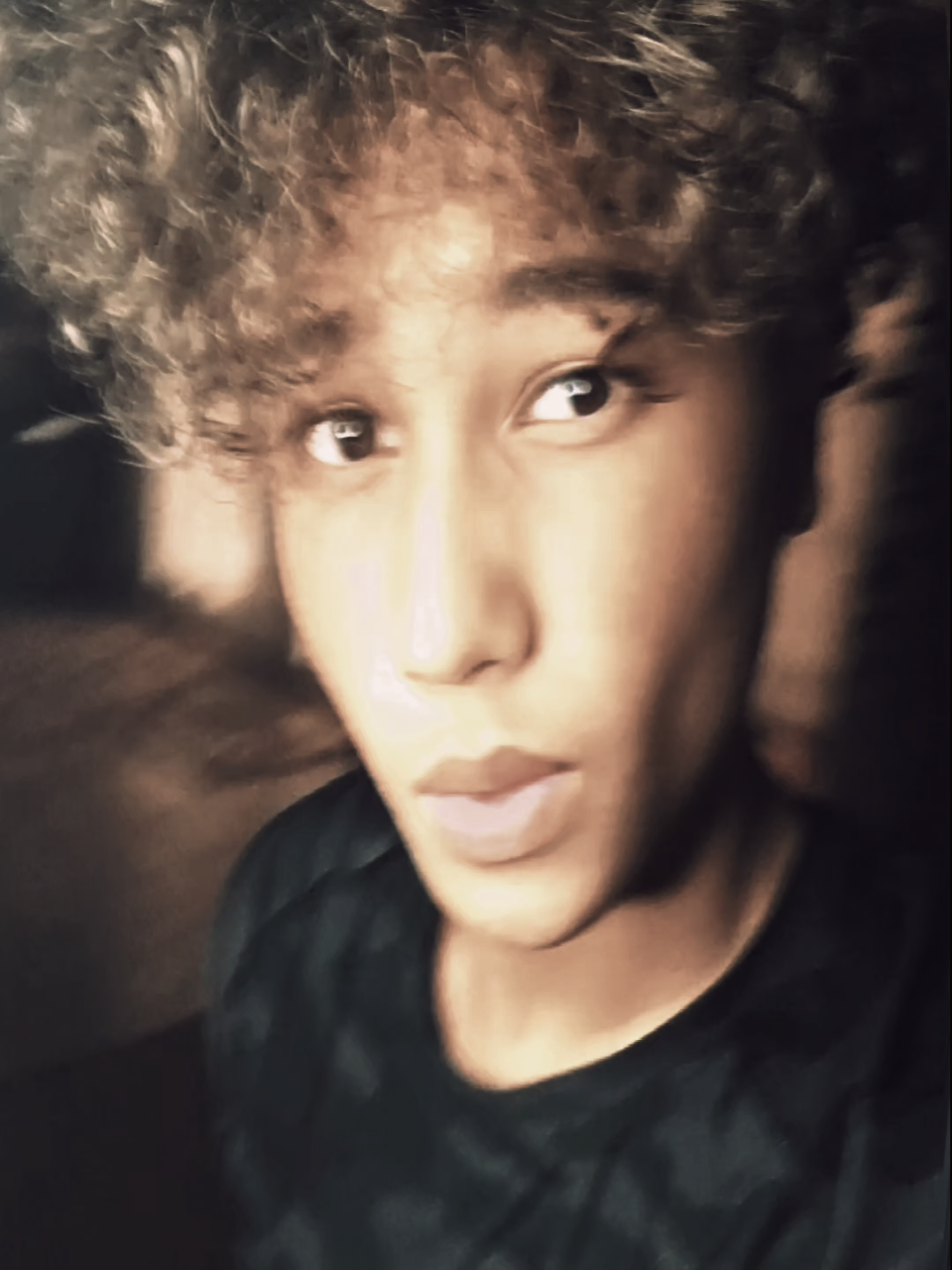 @Ezey