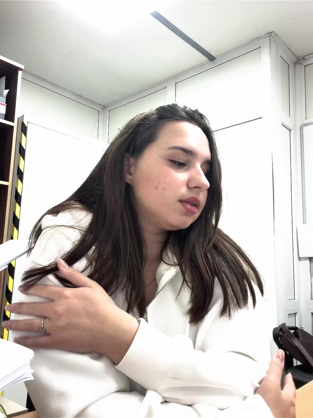 @сама по себе
