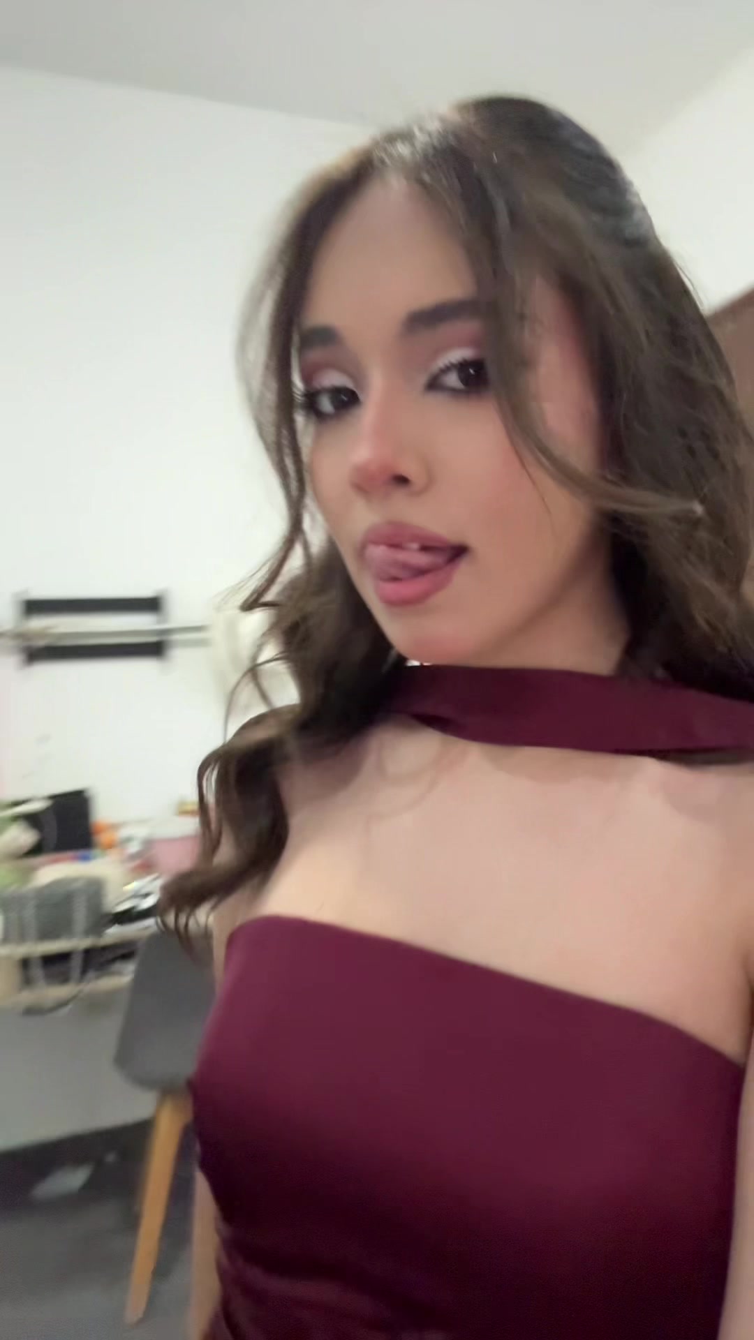 @menana.lowkey