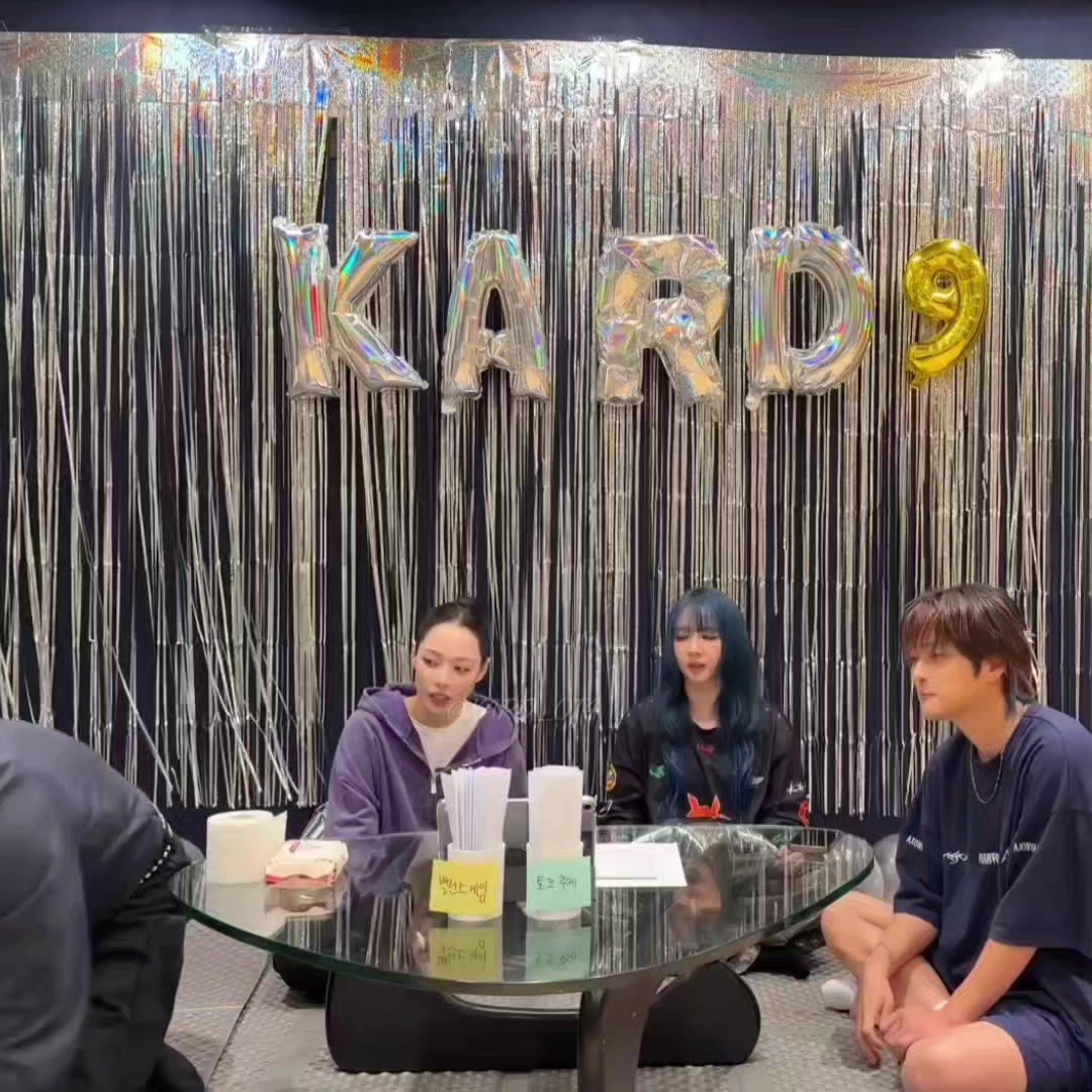 @HIDDEN KARD (K4RD)🌻💛