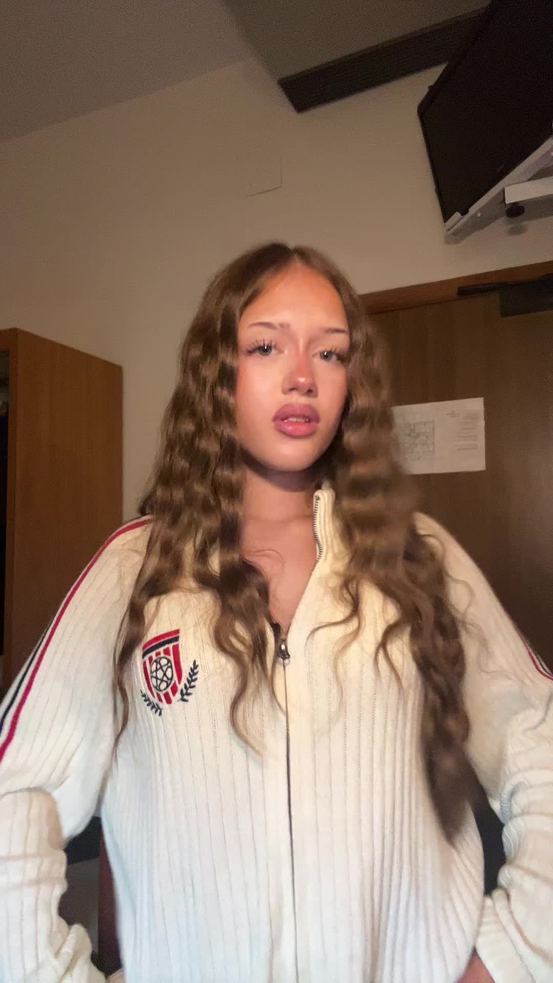 @𝐣𝐞𝐭𝐭𝐞