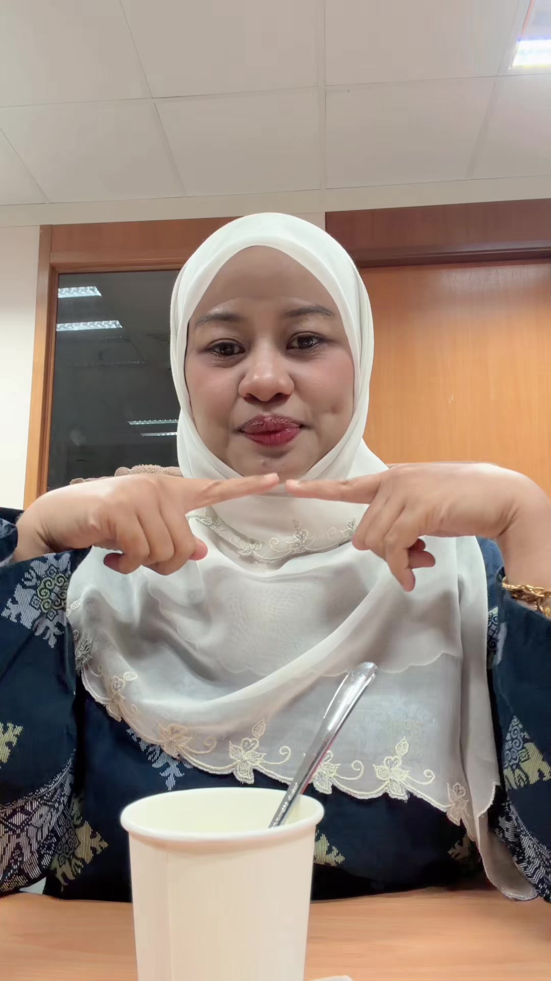 @Emi Nadia