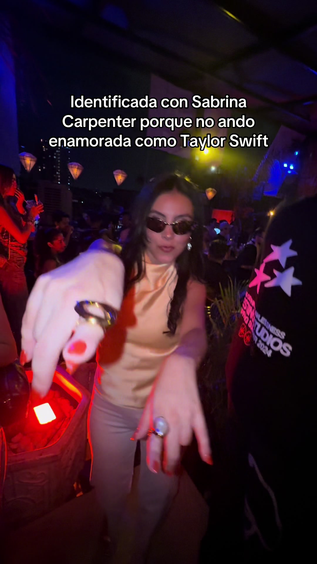 @Ana Gloria