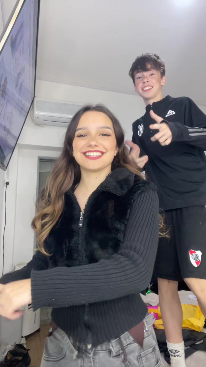 @iaruu