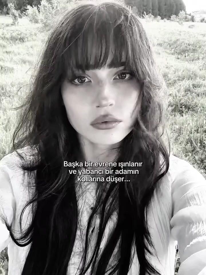@Elif℘