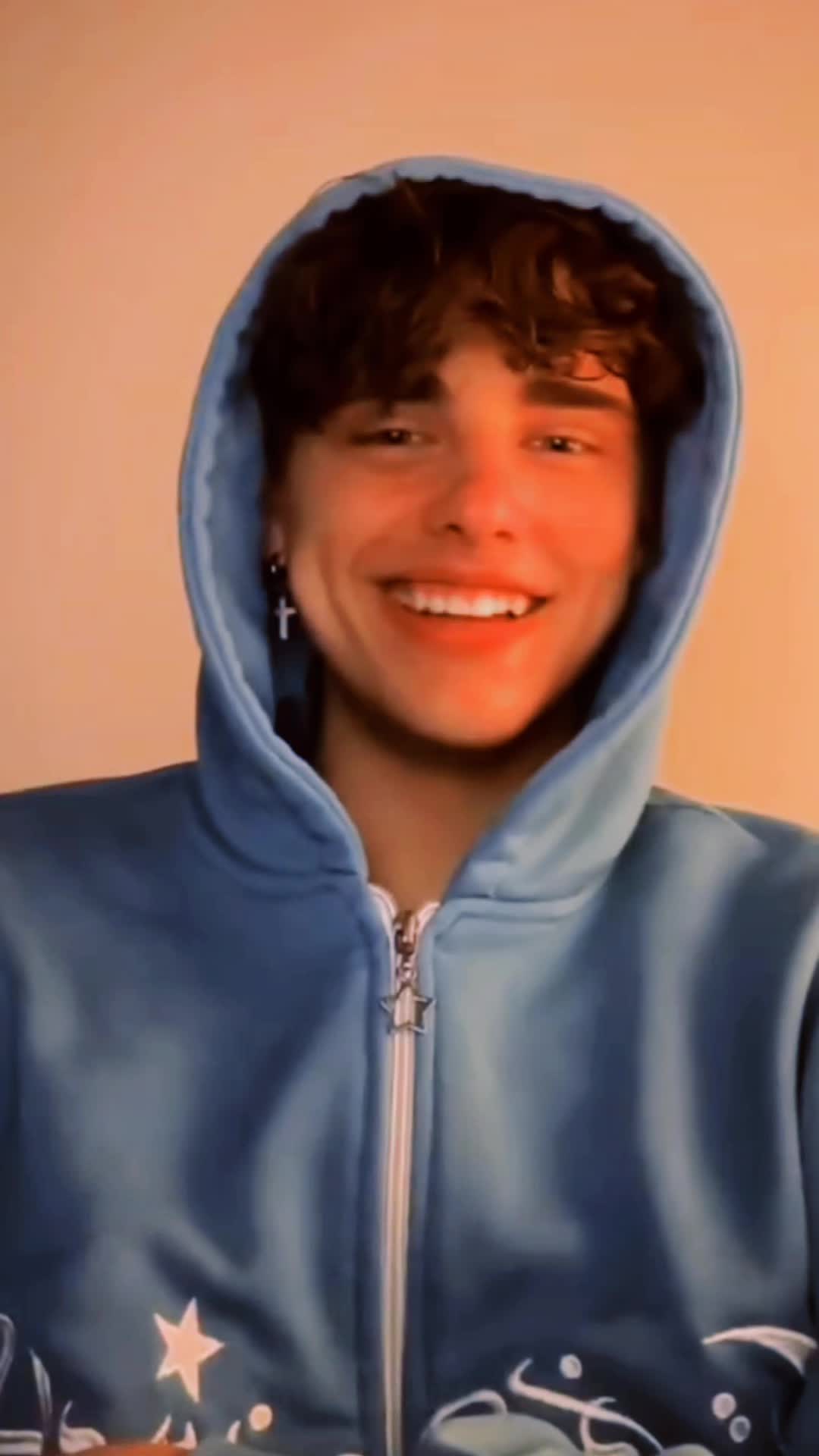 @CozyRosie 🧡⚚