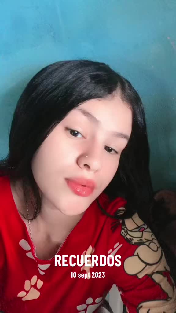 @Chinita 🧁🤍.
