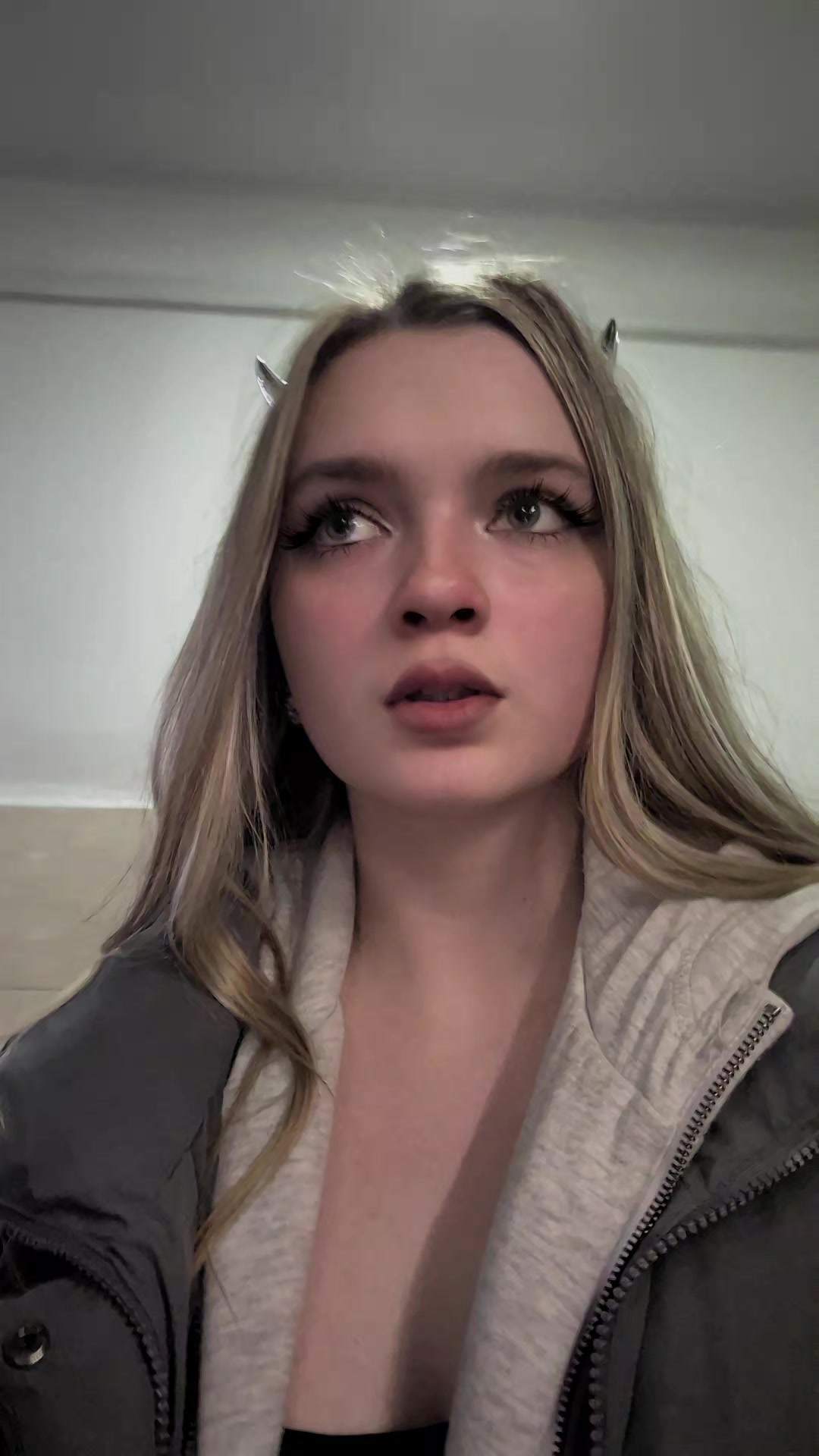 @Юки