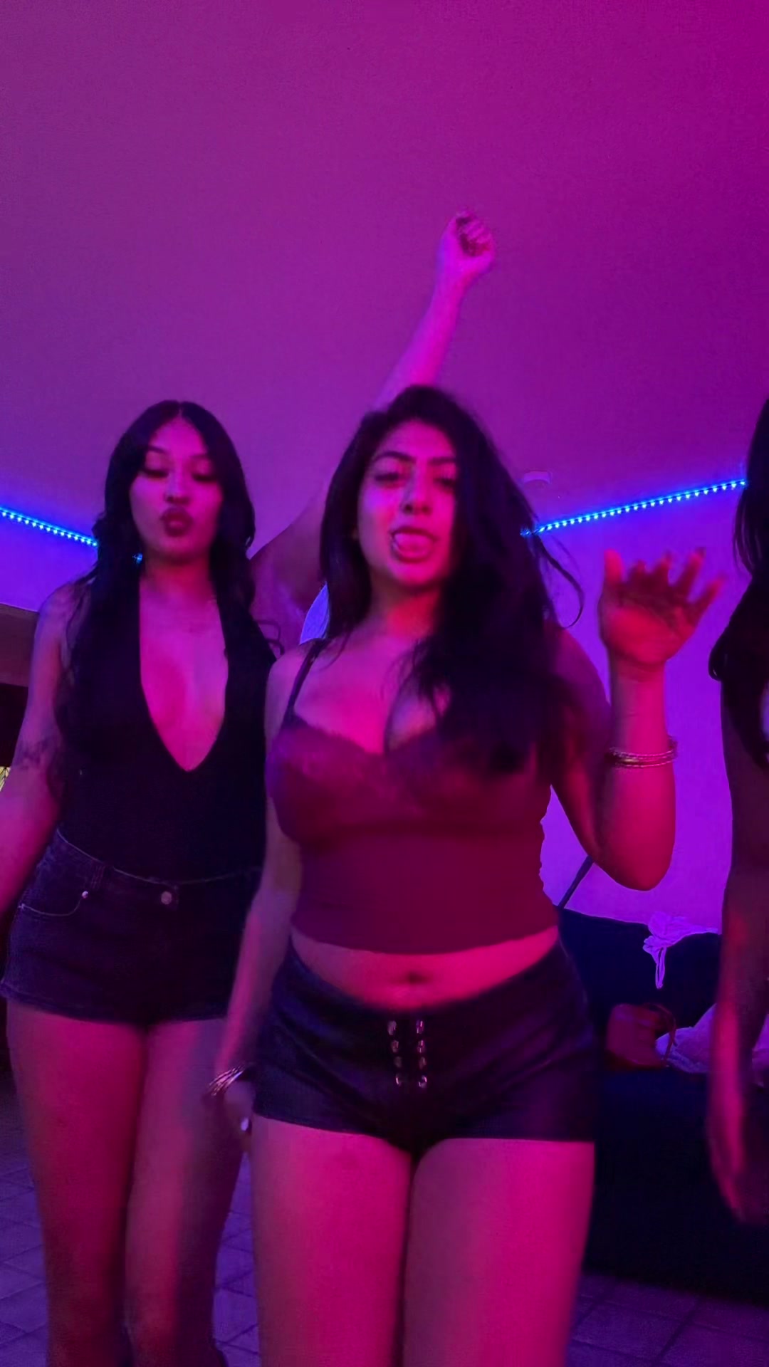 @tanya