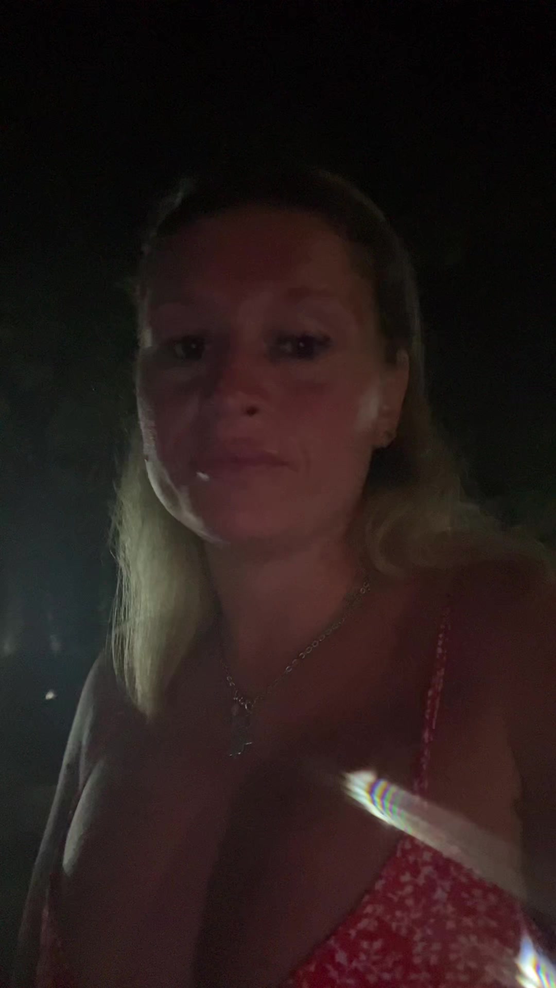 @Rosy_989