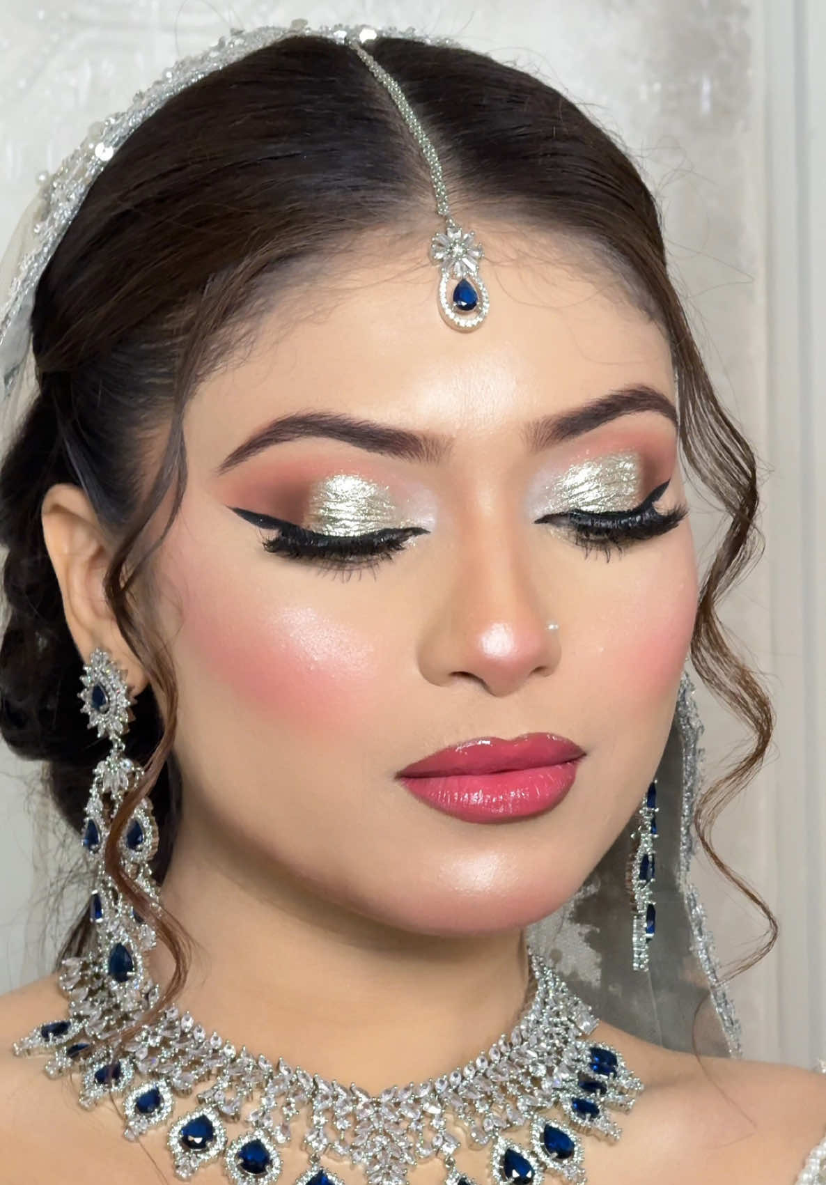 @Mishi_Mua💄