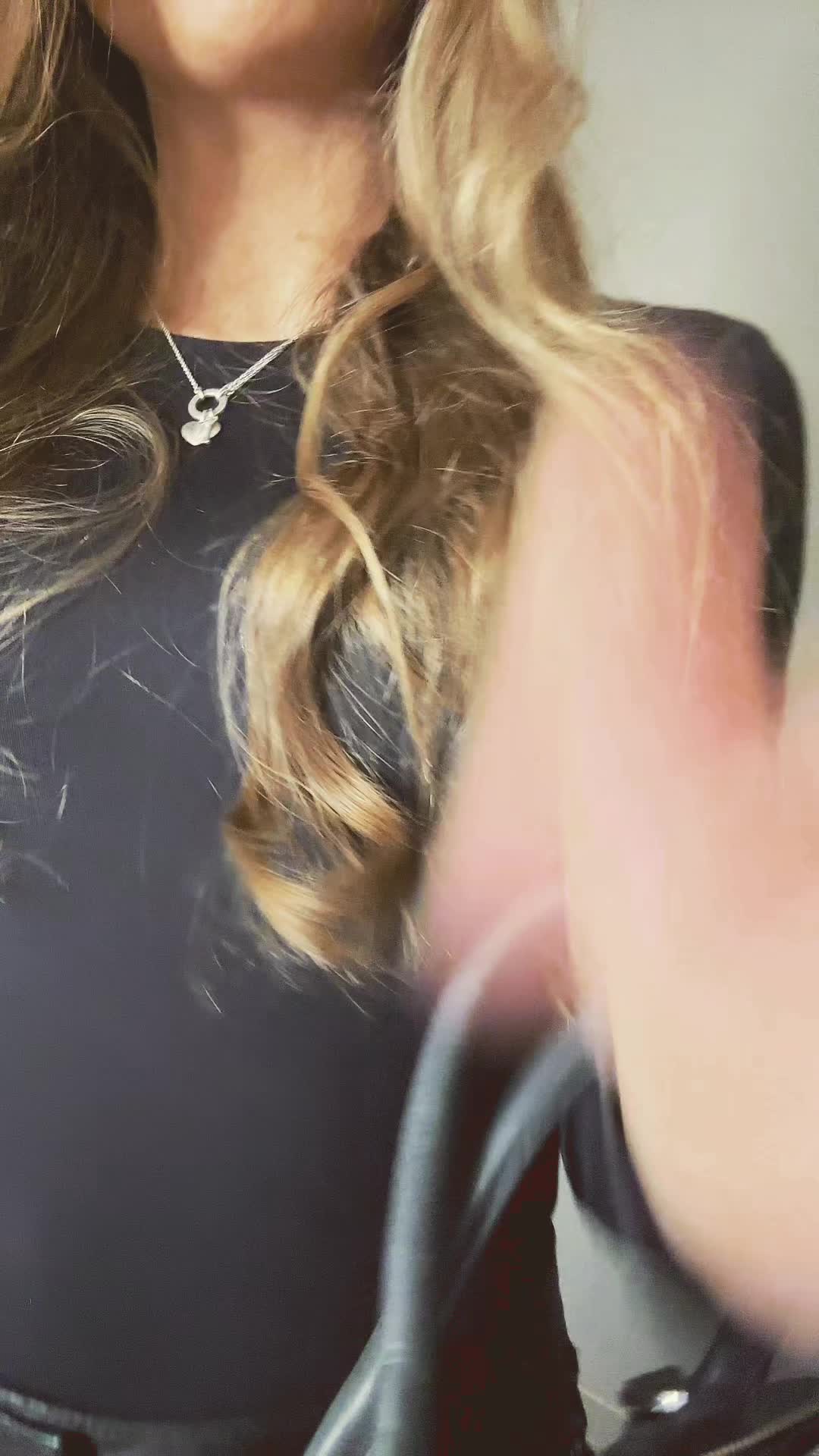 @𝐑𝐉💌