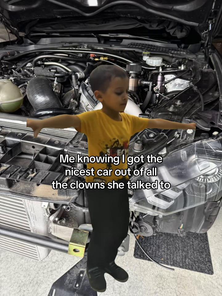 @Tyler5oh