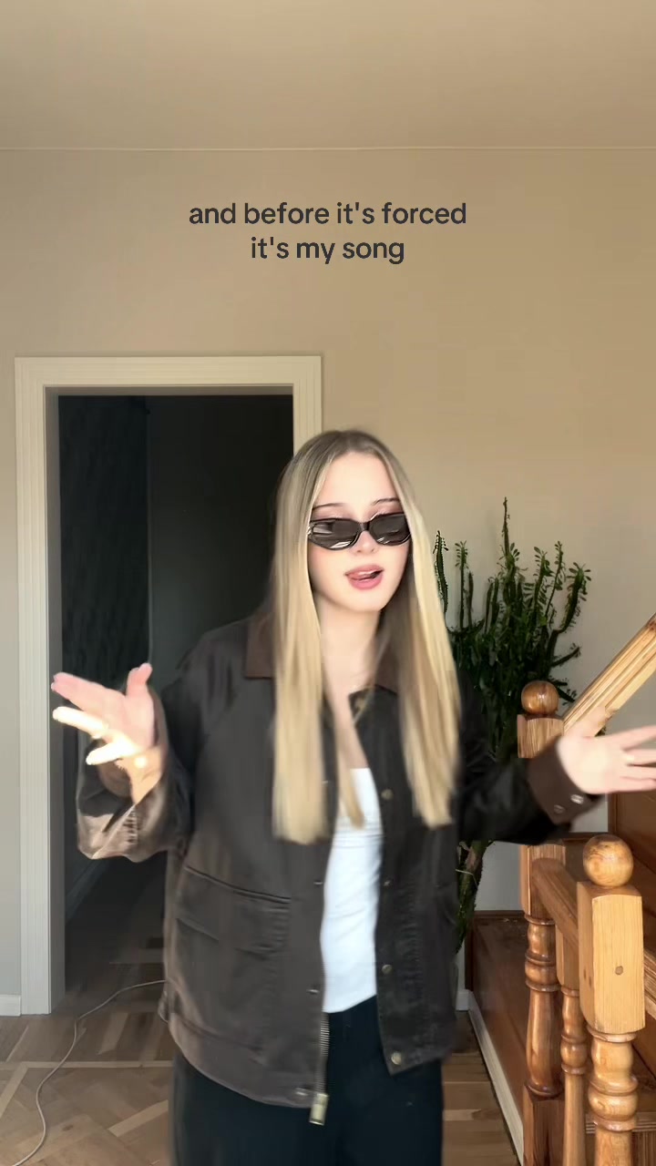 @𝑒𝑚