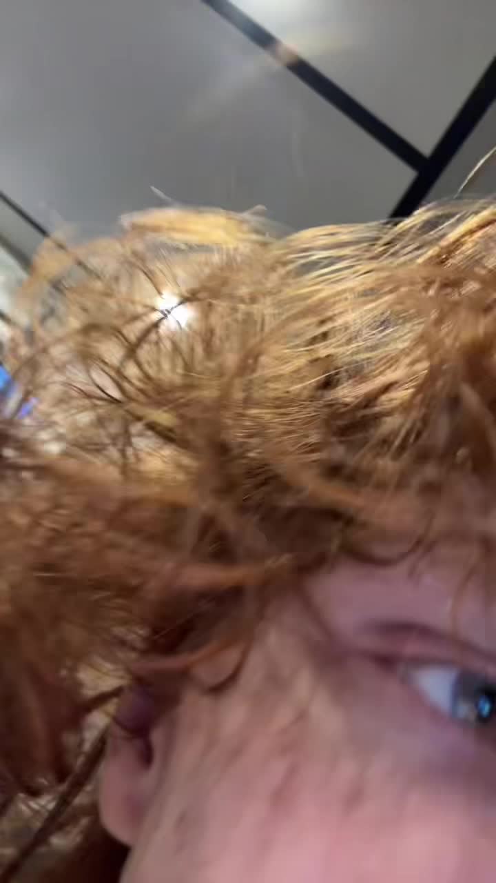 @2ooX