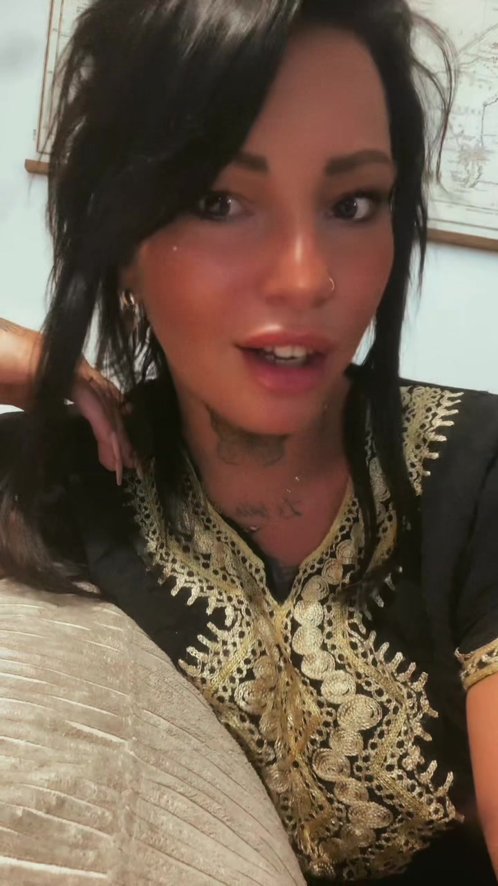 @✨꧁☆❀𝔪𝔢𝚕❀☆꧂🌼