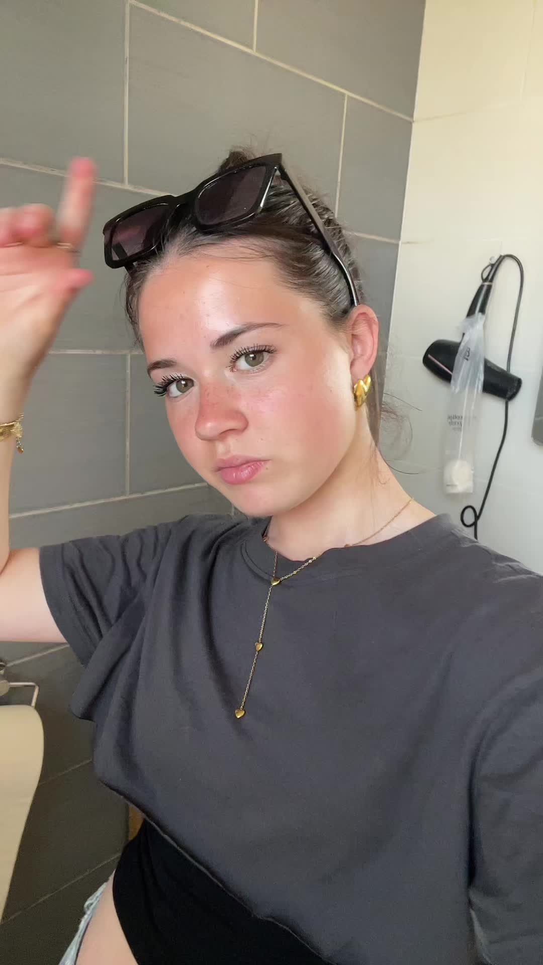@em