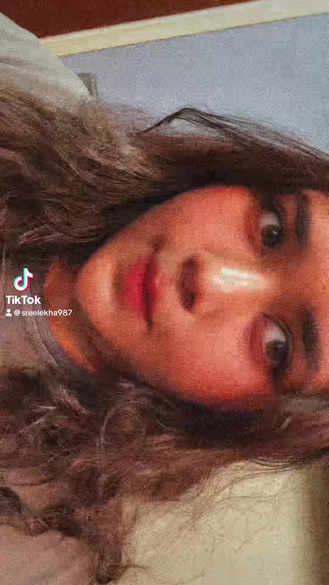@Sreellsss