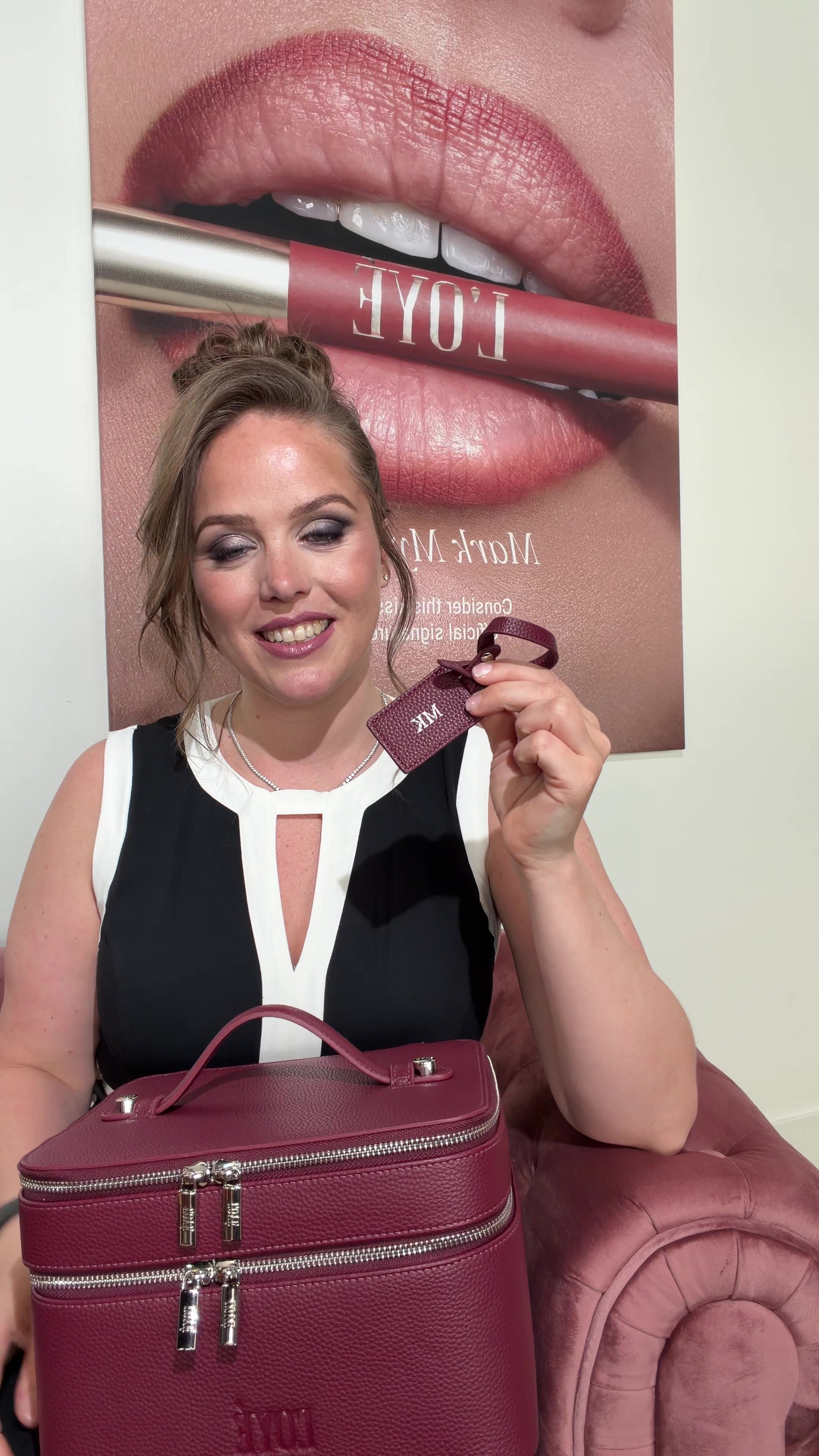 @L'OYÉ Cosmetics
