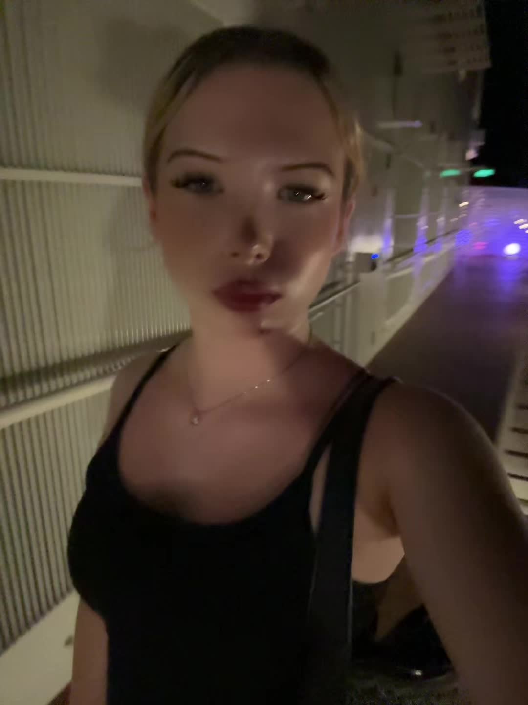 @hd_layla