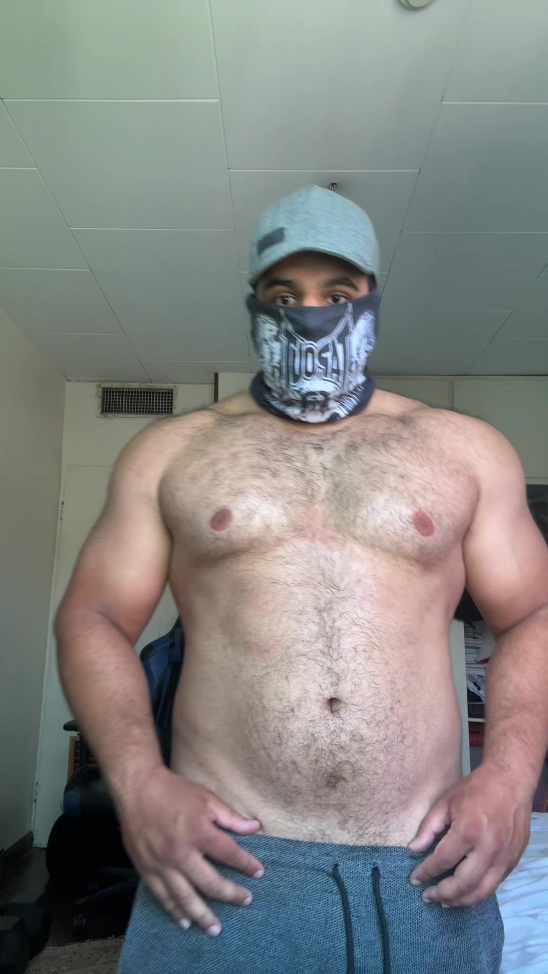 @moongod