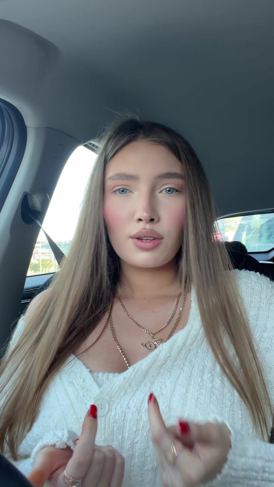 @Juliaaaaa._k