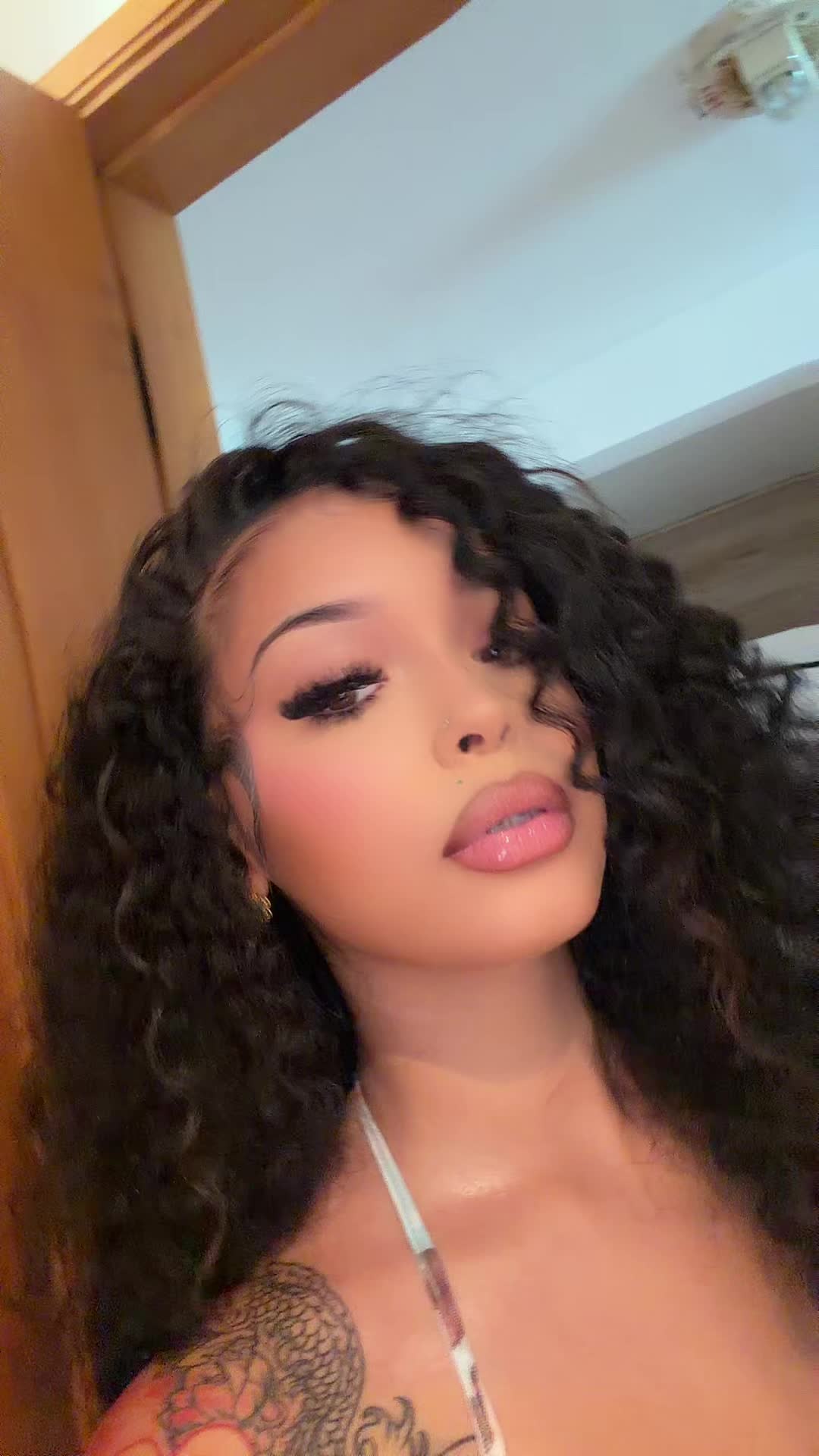 @ZOE ALEXANDRA